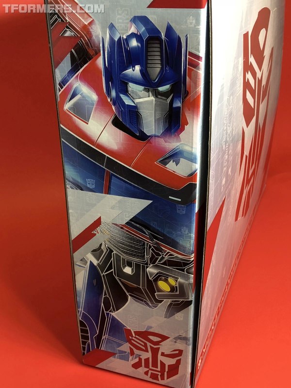 Transformers 35th Anniversary Promotions Is Morethanmeetstheeye  (9 of 32)